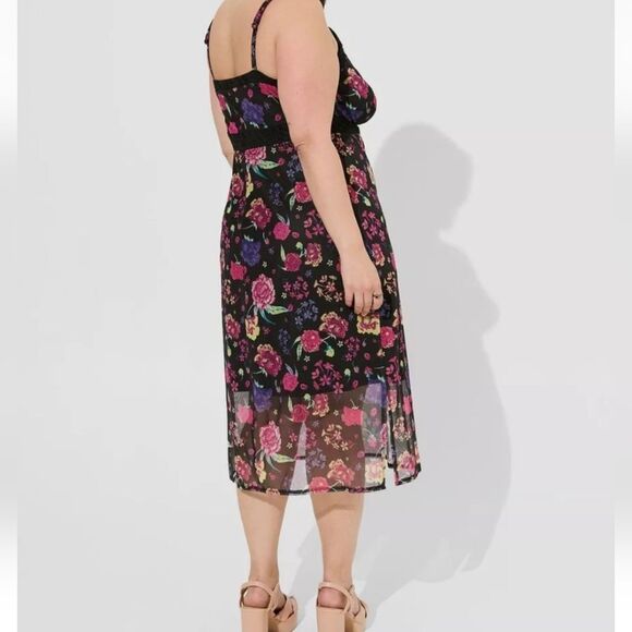 NWT. Torrid x Betsey Johnson Black Floral Dress.Dark Floral,Whimsigoth,Cocktail. - Picture 7 of 14